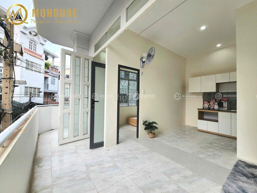 Căn hộ 1 phòng ngủ Nguyễn Thái Bình 40m² giá 6.8 triệu - Full nội thất, sẵn sàng vào ở!