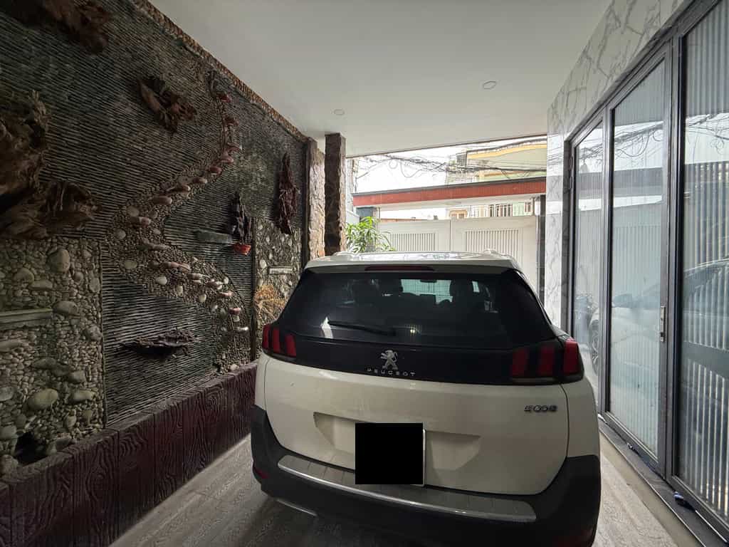 Nhà căn góc hẻm xe hơi 6m đường Cầu Xây, Q9 – 139,6m² giá 9,8 tỷ – Đầu tư tiềm năng!