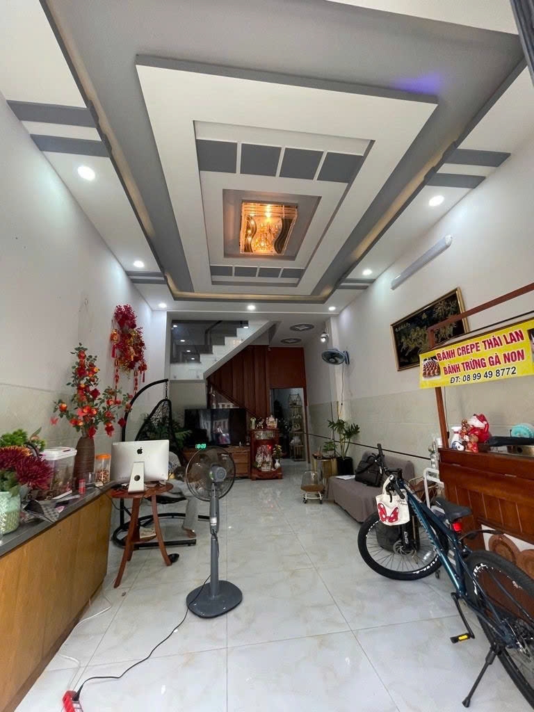 Nhà 4 tầng Tô Hiệu, 72m² giá 12.2 tỷ - Dòng tiền 30 triệu/tháng cực tốt!