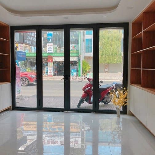 Nhà phố Nguyễn Kiệm, Phú Nhuận 70m² giá 12 tỷ - Mặt tiền kinh doanh sầm uất!