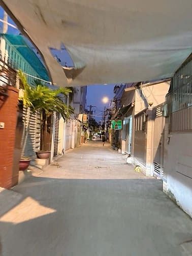 Đất Bùi Đình Túy 111m² giá 8 tỷ - Sổ hồng riêng, hẻm xe hơi an ninh!