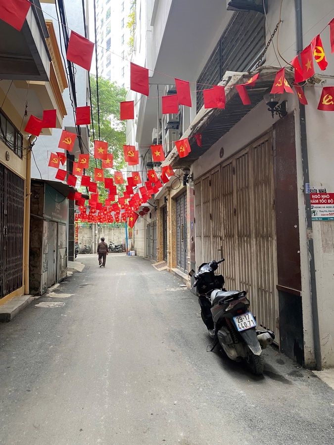 Nhà Cự Lộc, Thanh Xuân 122m² giá 32.8 tỷ - Vị trí đắc địa, ô tô đỗ cửa!