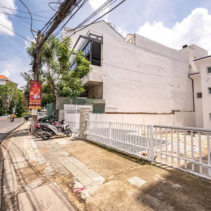 Bán đất mặt tiền Bùi Thị Xuân, Đà Lạt 193,5m² - Đầu tư sinh lời ngay!