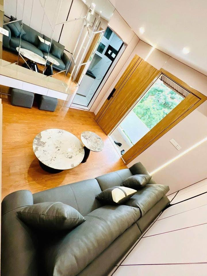 Căn hộ Quỳnh Mai, Hai Bà Trưng 65m² giá 3 tỷ - Sẵn sàng vào ở!