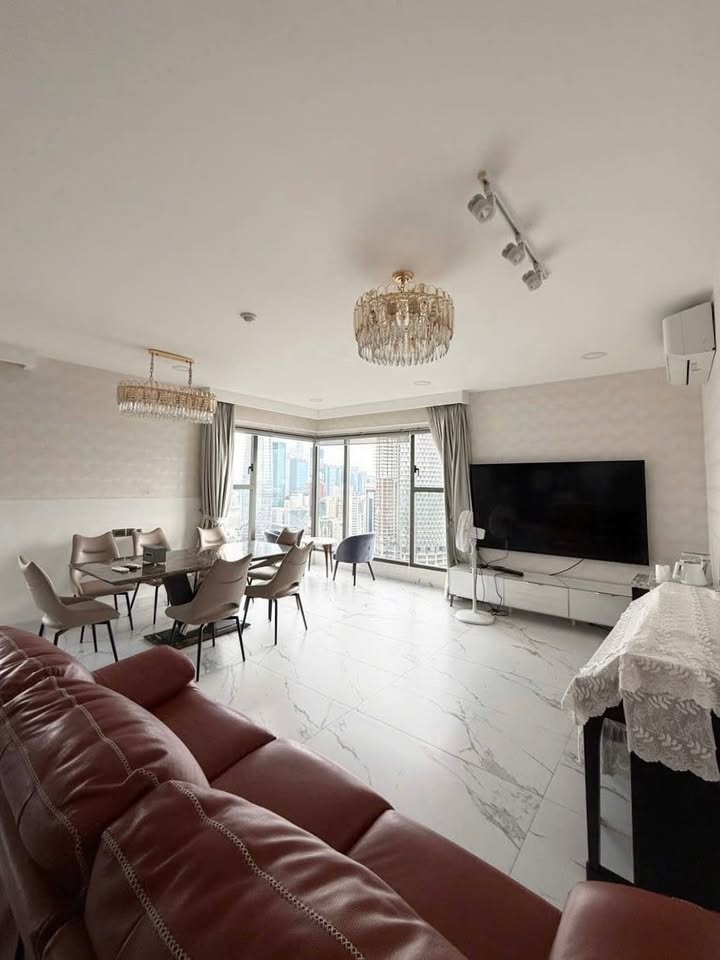 Căn hộ Saigon Royal Quận 4 178m² - Giá thỏa thuận, view đẹp, tiện ích đầy đủ!