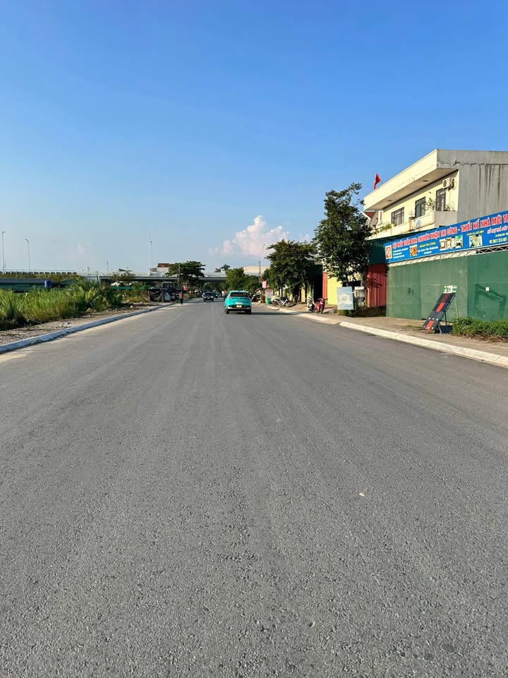 Đất nền 140m² đường Tuệ Tĩnh, Ninh Dương, Móng Cái - Giá chỉ 2.85 tỷ!