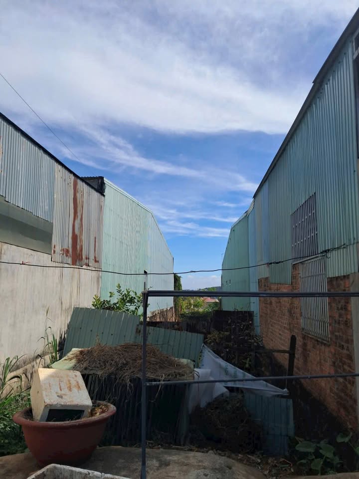 Đất mặt tiền Võ Văn Tần, Pleiku 250m² giá 1.4 tỷ - Cơ hội đầu tư tuyệt vời!