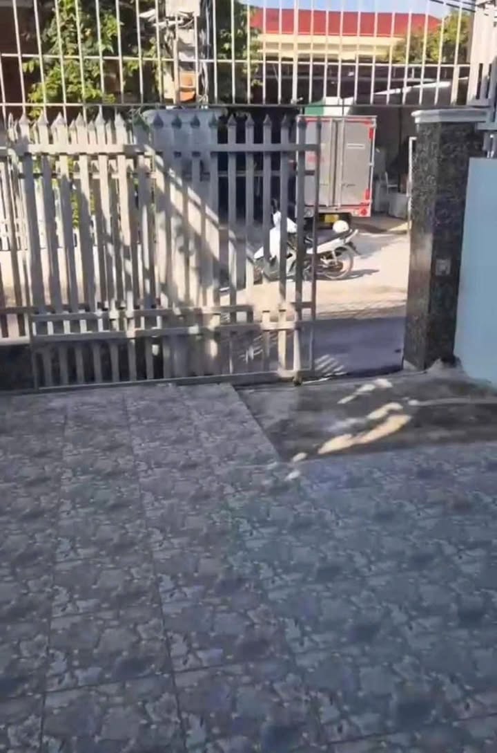 Nhà cấp 4 kiên cố tại Tdp Lợi Phúc, Cam Lợi 104m² giá 2 tỷ - Đường thông rộng rãi!