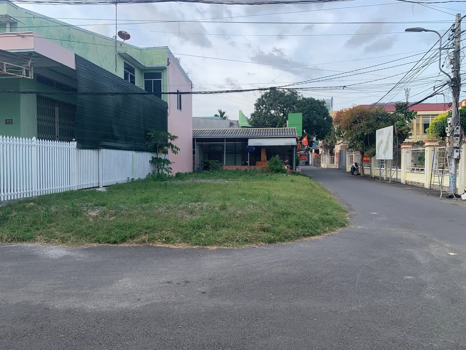 Đất 2 mặt đường Nguyễn Thị Minh Khai Cam Lợi 126m² giá 3 tỷ - Lô góc kinh doanh đắc địa!