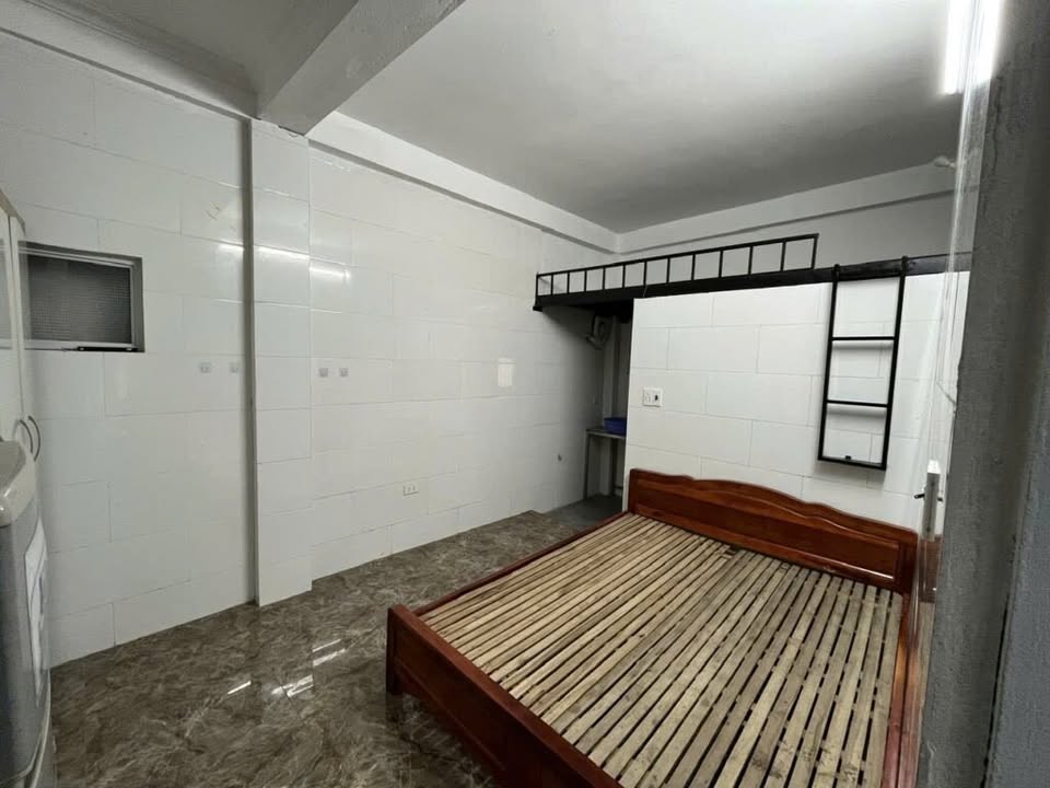 Phòng cho thuê Cầu Diễn 2.5 triệu - Full nội thất, giá rẻ, sạch sẽ!