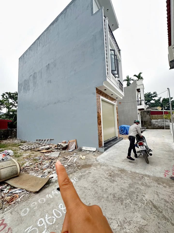 Đất Lương Quy - Lê Lợi 50m² giá 900 triệu - Ô tô đỗ cửa, dân cư đông đúc!