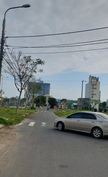 Đất nền mặt tiền đường Trường Sa, Đà Nẵng 214m² - Sát biển Bãi Tắm Tân Trà!