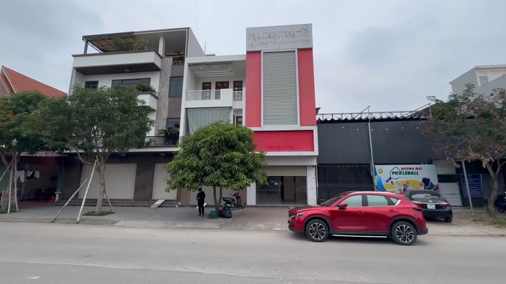Nhà cho thuê 3 tầng tại Đội Đền Tranh, Ninh Giang - Hải Dương, giá 6 triệu/tháng - Thích hợp làm văn phòng, kinh doanh