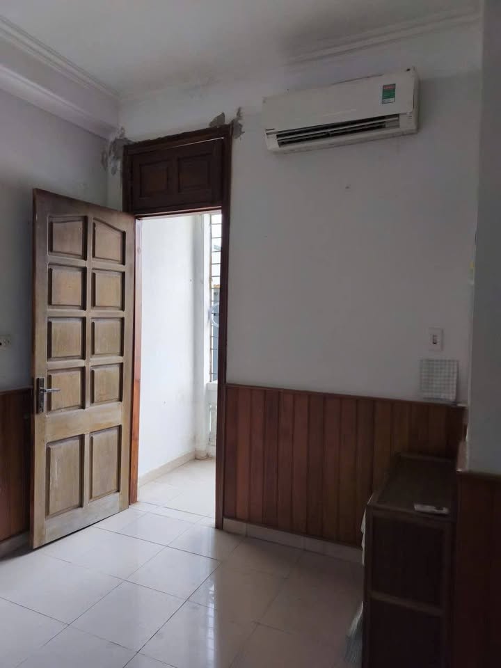 Nhà nguyên căn ngõ 192 Lê Trọng Tấn, Thanh Xuân 48m² giá 8.5 triệu - Không gian yên tĩnh, đầy đủ nội thất!