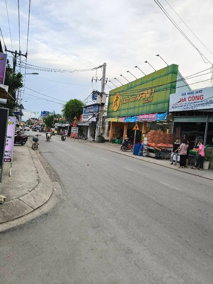 Nhà cấp 4 đường Phước Thiện, Quận 9, 77.7m² chỉ 4.4 tỷ - Cơ hội hiếm có!