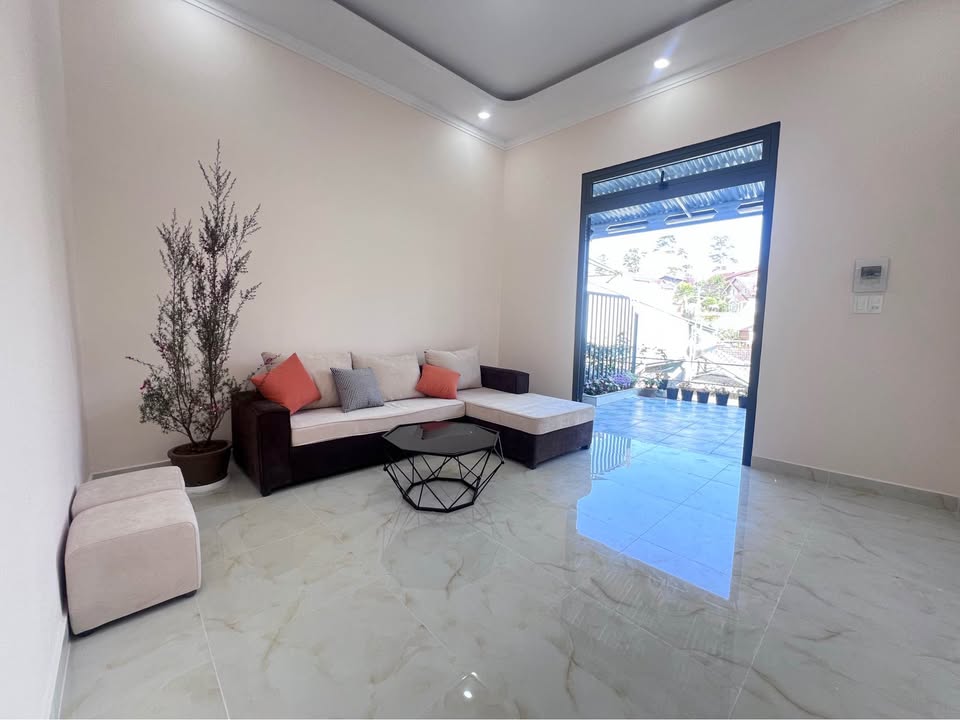 Nhà cấp 4 hẻm Lê Hồng Phong Đà Lạt 76m² giá 2.19 tỷ - Chính chủ bán gấp!