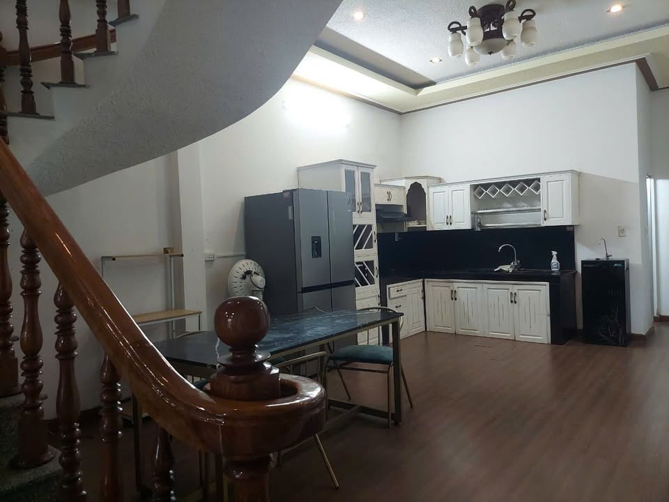 Nhà mặt tiền đường Tây Sơn, Bảo Lộc 115m² giá 5.3 tỷ - Kinh doanh đắc địa!