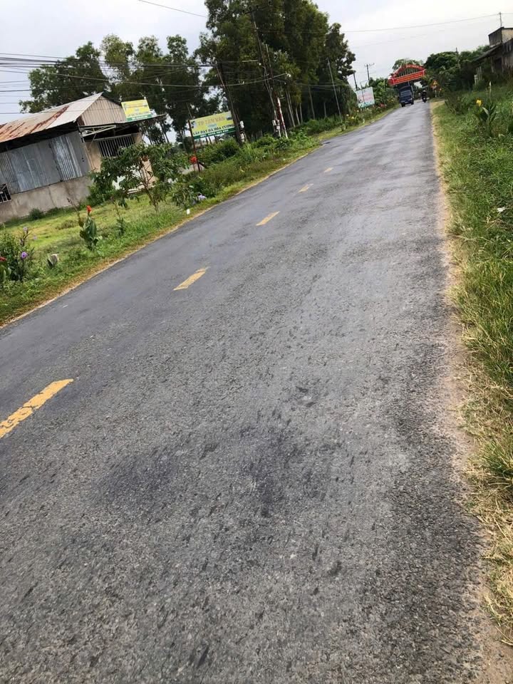 Đất mặt tiền Hương Lộ 13, Trà Vinh 264m² giá 650 triệu - Vị trí đẹp gần trung tâm!