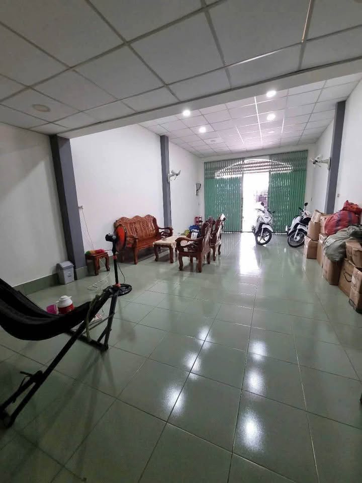 Bán nhà mặt tiền đường Trần Phú, Trà Vinh 120m² giá 5 tỷ - Vị trí đắc địa ngay trung tâm!