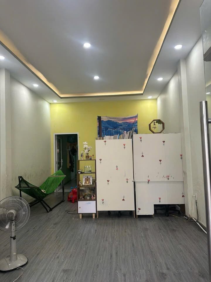 Nhà cấp 4 đường 339, Phước Long B, Quận 9 - Hẻm xe hơi rộng 8m, giá 7.9 tỷ!