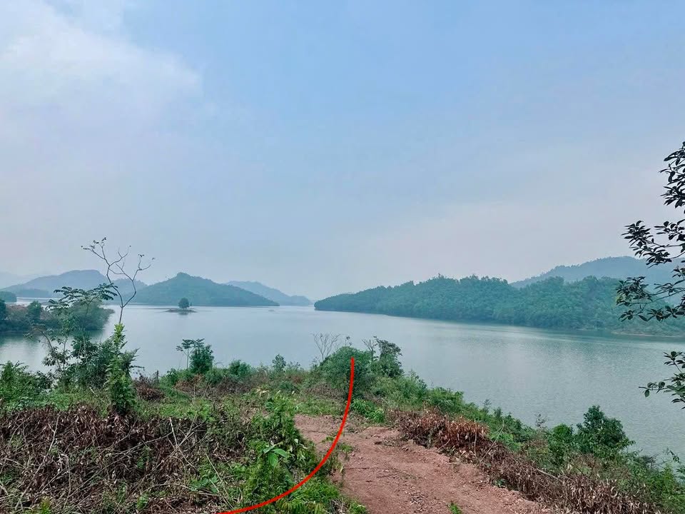 Đất thổ cư Phúc Tân, Phổ Yên 1400m² giá 2 tỷ - View hồ tuyệt đẹp!