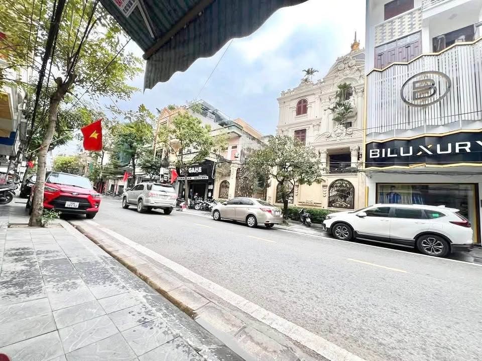 Nhà mặt đường Hưng Yên, Tp Nam Định 52m² giá 7 tỷ - Vị trí kinh doanh đắc địa!