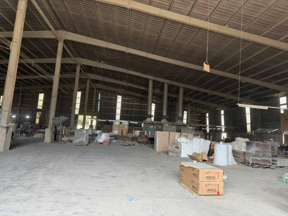 Nhà xưởng cho thuê tại Vĩnh Tân, Tân Uyên - Diện tích 2400m², giá 160 triệu/tháng