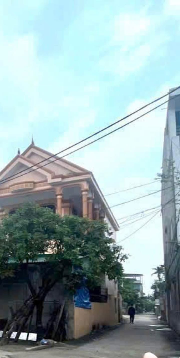 Nhà cấp 4 Vinh Tân 100m² giá 3.25 tỷ - Vị trí đẹp, kinh doanh thuận lợi!