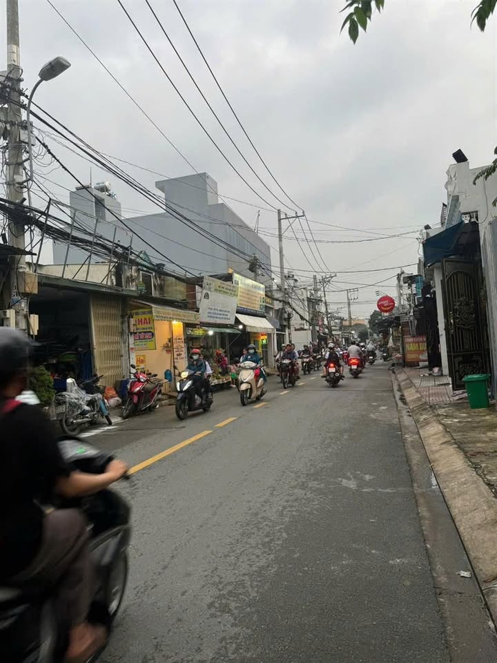 Nhà mặt tiền Hiệp Thành 17, quận 12, 120m² giá 7.89 tỷ - Đầu tư sinh lời ngay!