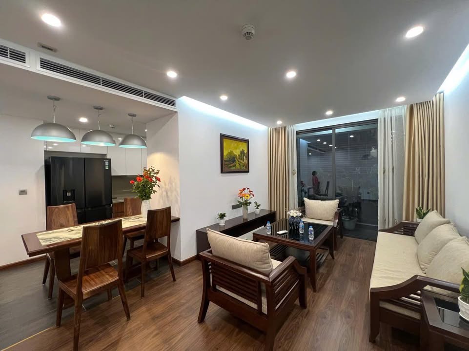 Căn hộ 2PN 2WC Chung cư 6th Element Nguyễn Văn Huyên 87m² giá 18 triệu - Vào ở ngay!