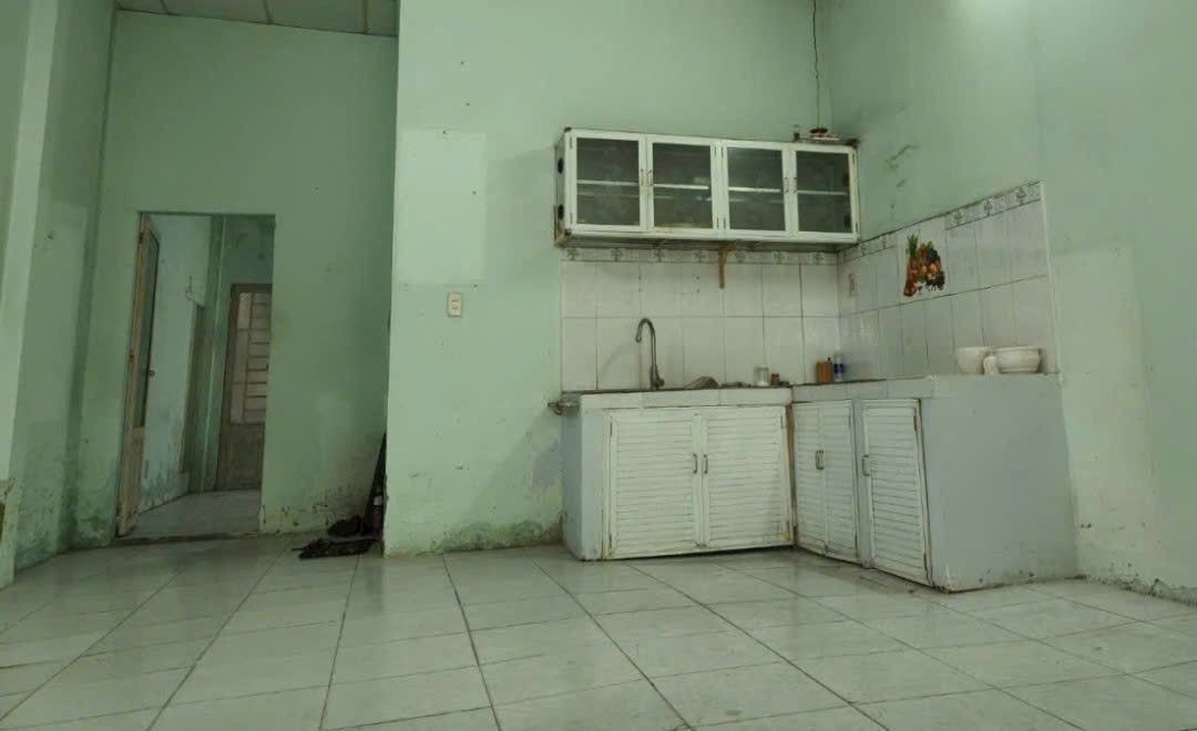 Nhà C4 An Thạnh 120m² giá 2 tỷ - Gần chợ và trường học!