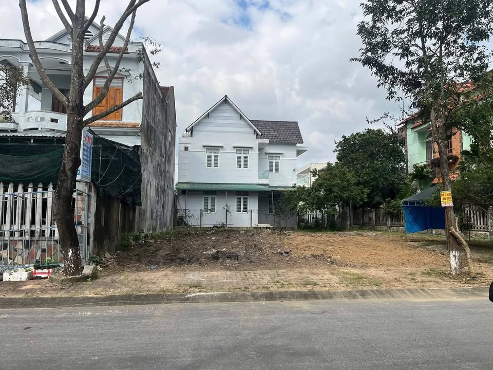 Đất nền mặt tiền Lê Văn Cao, Đức Phổ 100m² - Tiềm năng kinh doanh vượt trội!