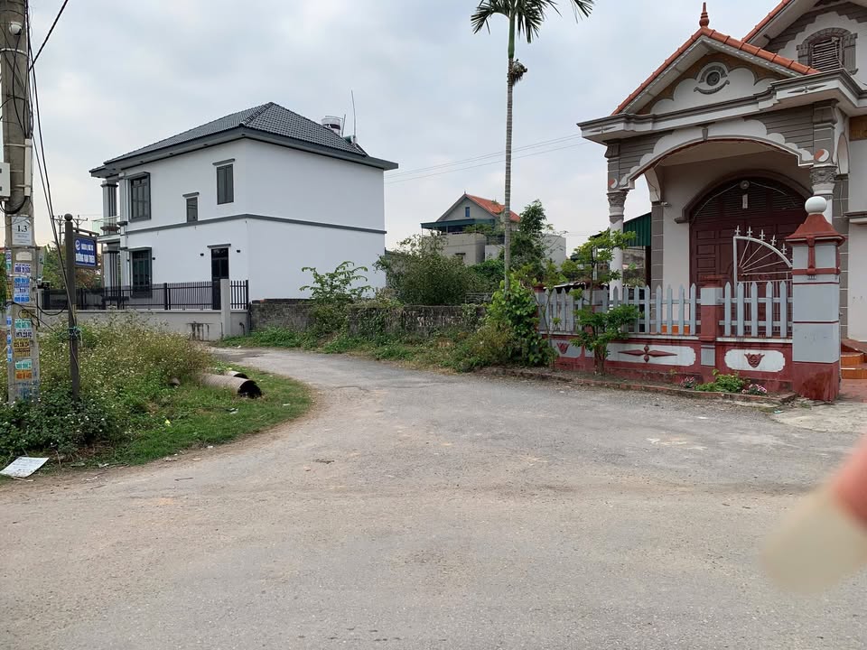 Đất nền khu phố Yên Lập Tây, 85m² giá chỉ 800 triệu - Cơ hội đầu tư tuyệt vời!