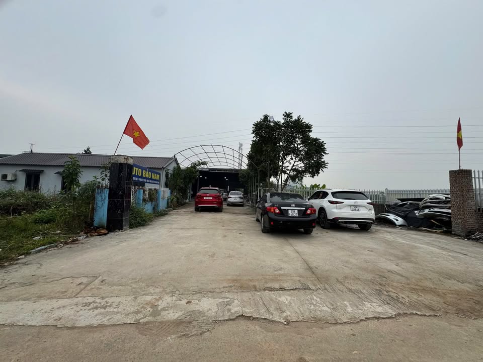 Bán kho xưởng 790m² tại TL421B, Phú Cát - Giá chỉ 7.9 tỷ VND!