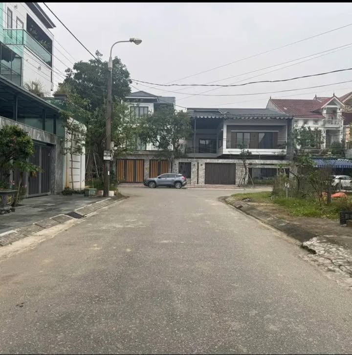 Đất nền Trần Phú, Hà Tĩnh 126m² giá 4.9 tỷ - Kết nối giao thông thuận tiện!