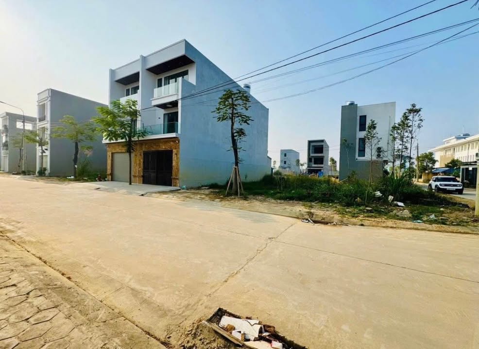 Đất nền KDC Số 8 Thăng Long Túc Duyên 90m² giá 4 tỷ - Lô góc 2 mặt tiền!