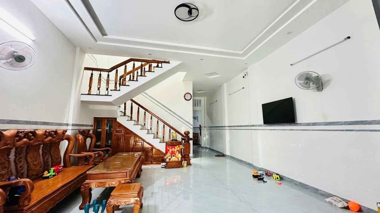 Nhà một mê tại Lục Lễ, Diêu Trì 122m² giá 2.3 tỷ - Mới hoàn thiện, đầy đủ công năng!