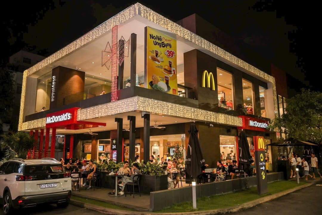 FrontHouse cho thuê tại Nguyễn Văn Lộc, 170m², Mặt tiền lô góc 30m - Địa điểm lý tưởng cho kinh doanh!