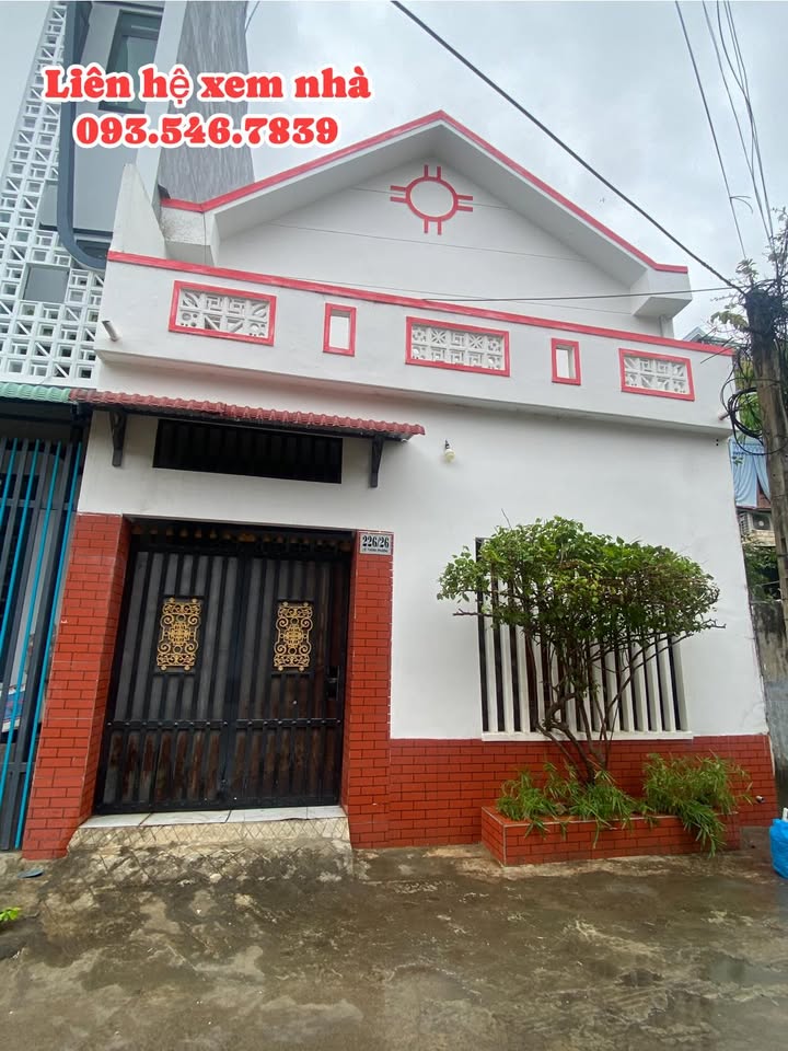 Bán nhà cấp 4 gác lửng hẻm cafe Tia Nắng, Phường 8 Tuy Hoà, 52.2m² giá 2.1 tỷ - Chính chủ thương lượng!