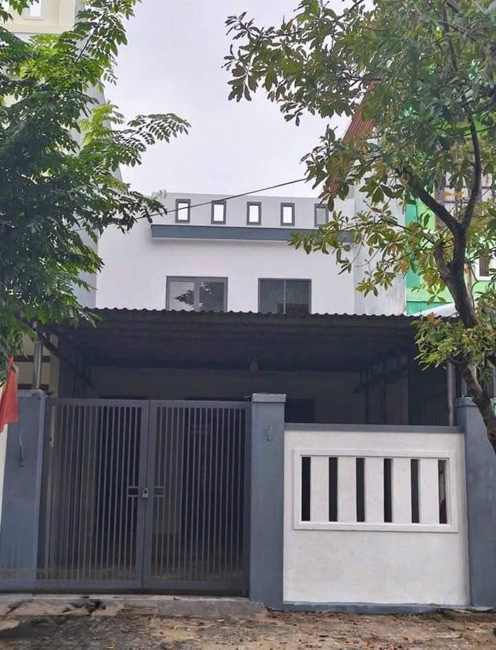 Nhà 2 tầng Hòa Xuân 100m² giá 4 tỷ - Sẵn sàng giao dịch!