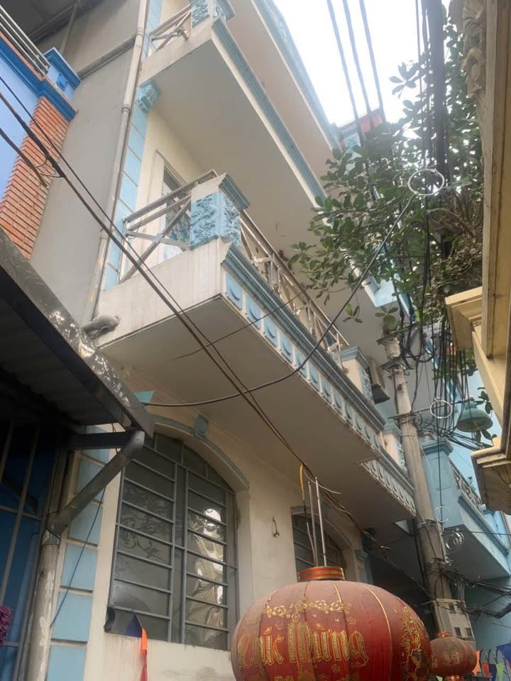 Nhà riêng Kiến Hưng Hà Đông 54m² giá 7 tỷ - Kinh doanh tuyệt vời!