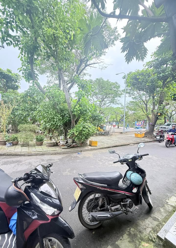 Nhà mặt tiền Sơn Trà Đà Nẵng 52m² giá 4 tỷ - Tiềm năng đầu tư cao!