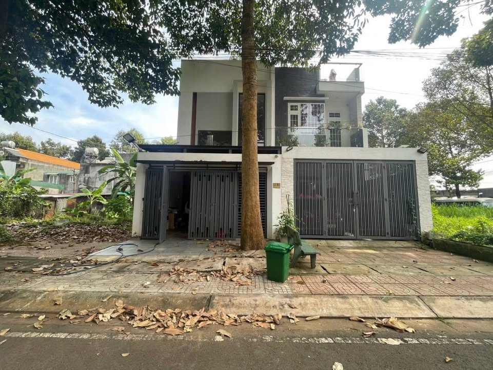 Nhà phố Bảo Vinh, Long Khánh 95m² giá 3.2 tỷ - Dọn vào ở ngay!