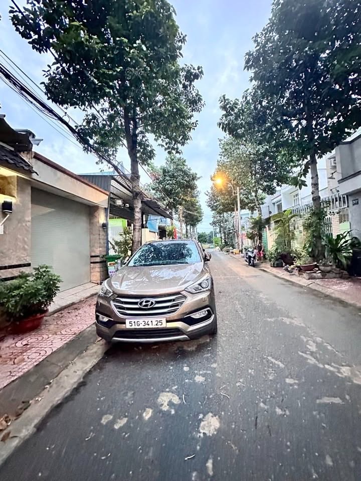 Nhà Hóc Môn 143.5m² giá 11 tỷ - Chính chủ bán gấp, vừa ở vừa kinh doanh!