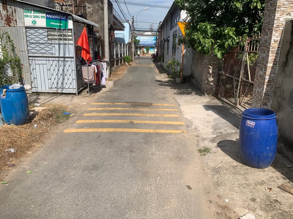 Bán đất Thị Trấn Củ Chi 80m² giá 2.55 tỷ - Sổ đỏ chính chủ, vị trí đắc địa!