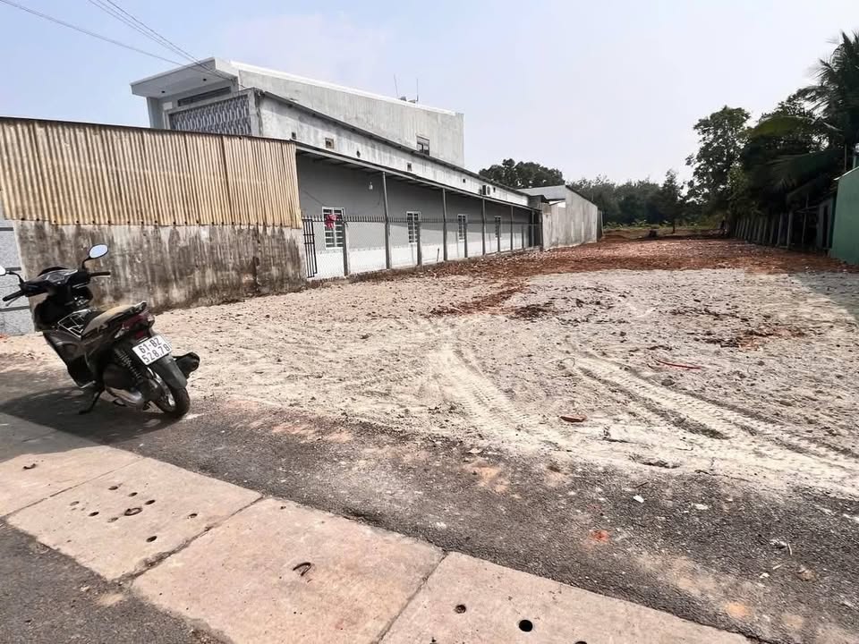 Đất nền liền kề đường DX140, Tân An, Thủ Dầu Một, 120m² - Đầu tư sinh lời hấp dẫn!