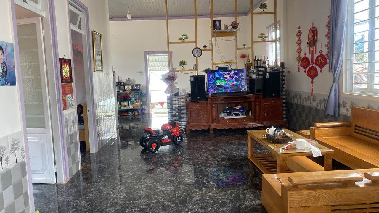 Nhà riêng Lâm Hà 768m² giá 2,3 tỷ - Chính chủ cần bán gấp!