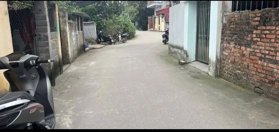 Đất mặt đường Bờ Sông Cầu Đen, Phường Vũ Phúc, 40m² - View sông thoáng mát, giá tốt!