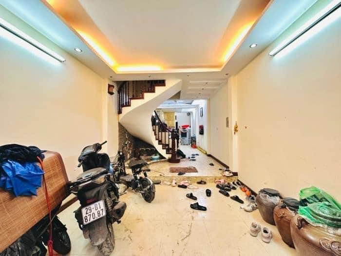 Nhà riêng Ngọc Lâm, Long Biên 55m² giá 6.5 tỷ - Vị trí đẹp, thương lượng ngay!