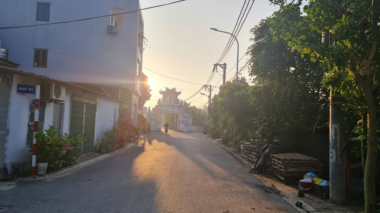 Đất thổ cư Dương Quang Gia Lâm 65m² giá chỉ 2.3 tỷ - Sổ đỏ chính chủ!